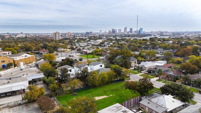 315-102 Cincinnati Ave, San Antonio, TX 78201