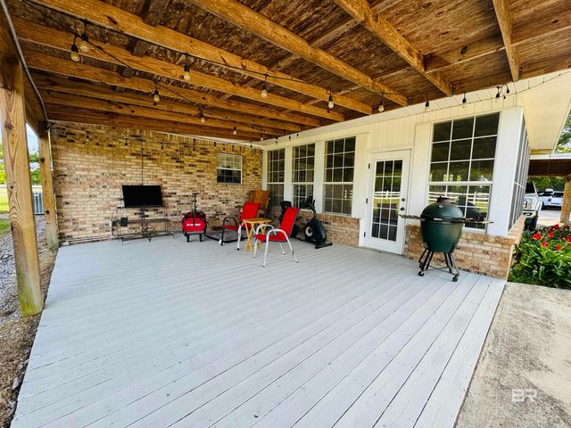 13795 White Road, Silverhill, AL 36576