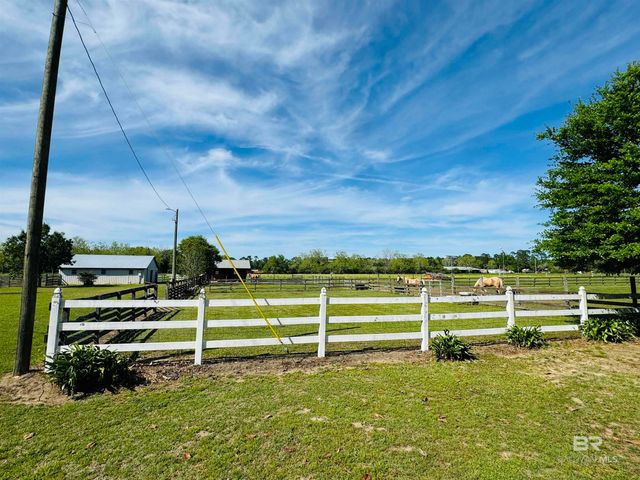 13795 White Road, Silverhill, AL 36576
