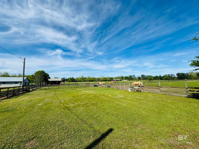13795 White Road, Silverhill, AL 36576