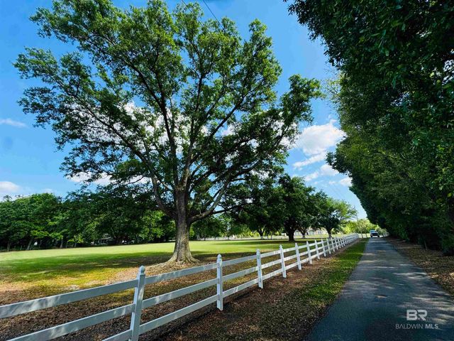 13795 White Road, Silverhill, AL 36576