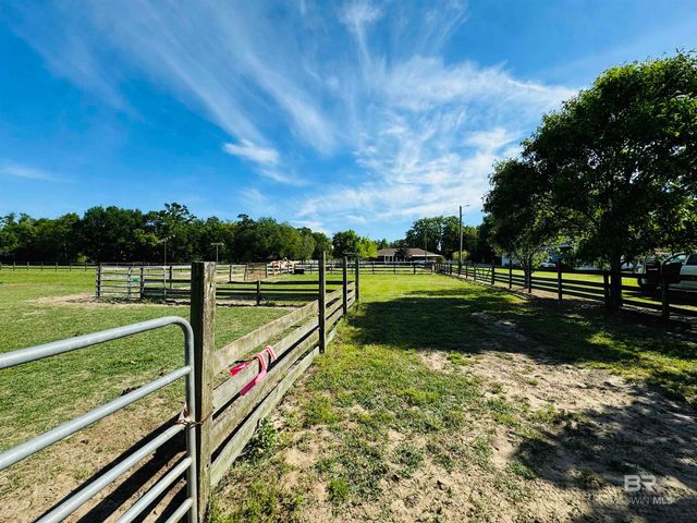 13795 White Road, Silverhill, AL 36576
