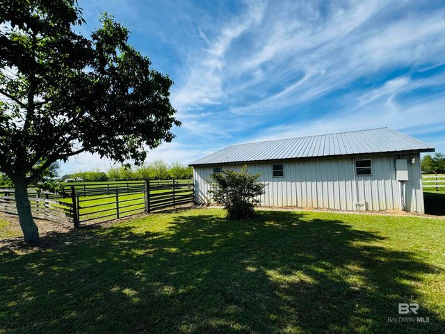 13795 White Road, Silverhill, AL 36576