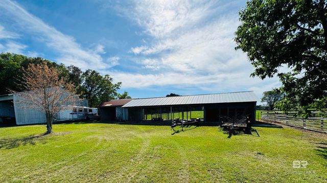 13795 White Road, Silverhill, AL 36576