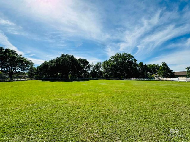 13795 White Road, Silverhill, AL 36576