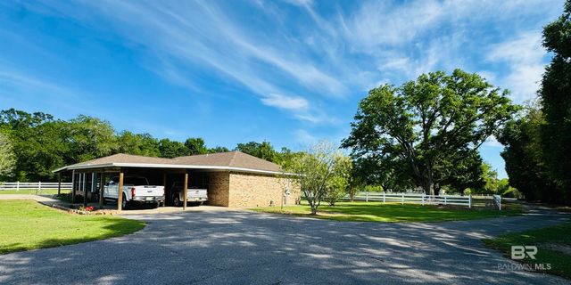 13795 White Road, Silverhill, AL 36576