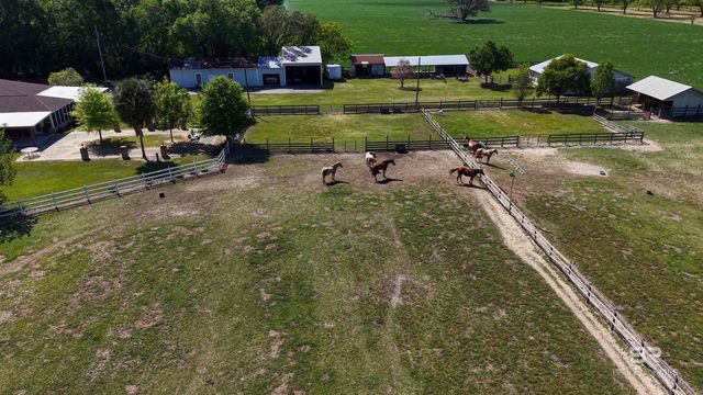 13795 White Road, Silverhill, AL 36576