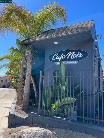 2818 Macarthur Blvd, Oakland, CA 94602