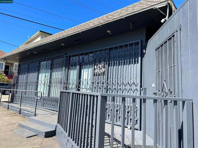 2818 Macarthur Blvd, Oakland, CA 94602