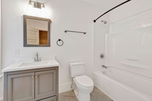 866 Huntington Ave 2, Boston, MA 02115