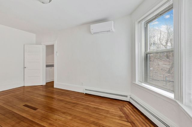 866 Huntington Ave 2, Boston, MA 02115