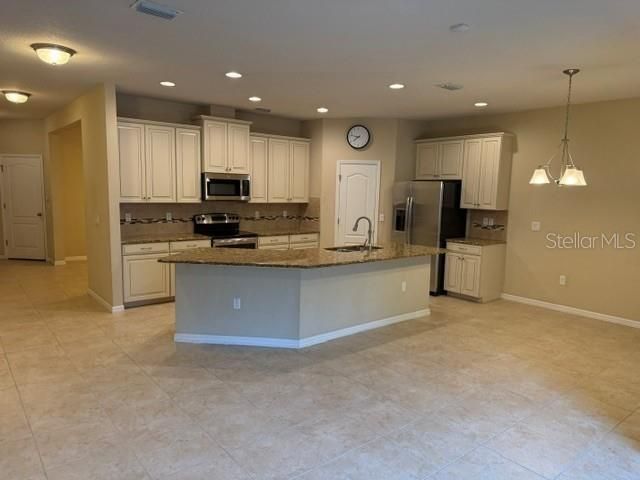8627 CORINTHIAN WAY, New Port Richey, FL 34654