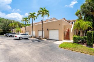 6614 Villa Sonrisa Drive 123, Boca Raton, FL 33433