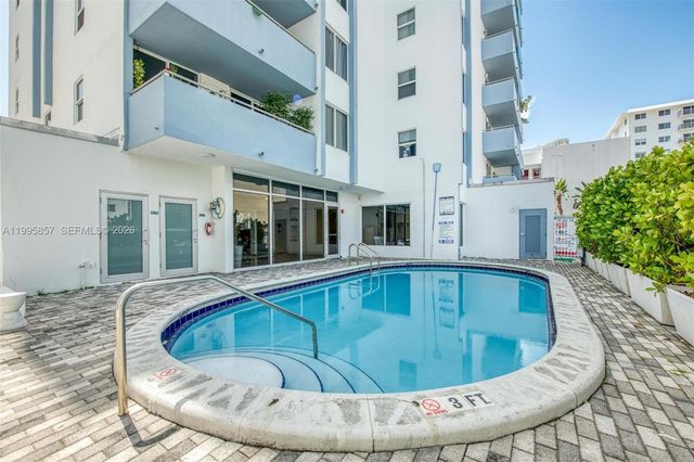 1658 Bay Rd 701, Miami Beach, FL 33139