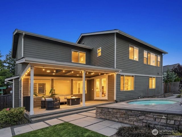 1055 SE 13th Place, North Bend, WA 98045