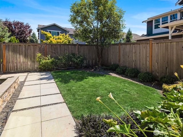 1055 SE 13th Place, North Bend, WA 98045