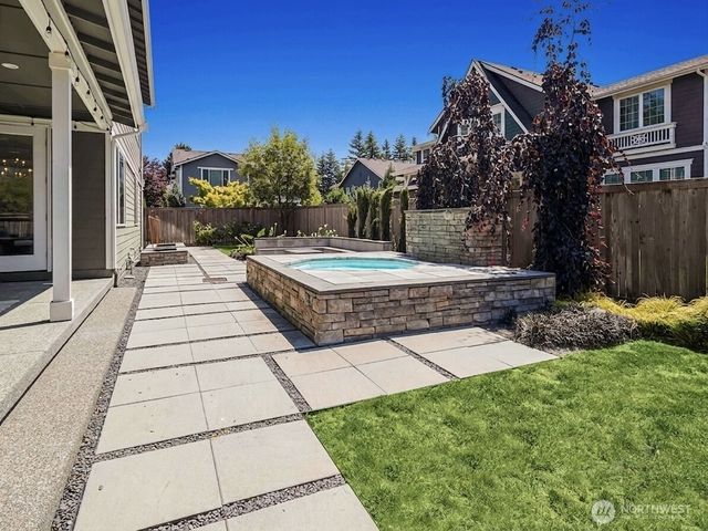 1055 SE 13th Place, North Bend, WA 98045