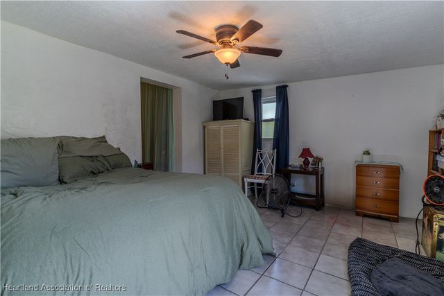 1045 Pin Oak Street, Lake Placid, FL 33852