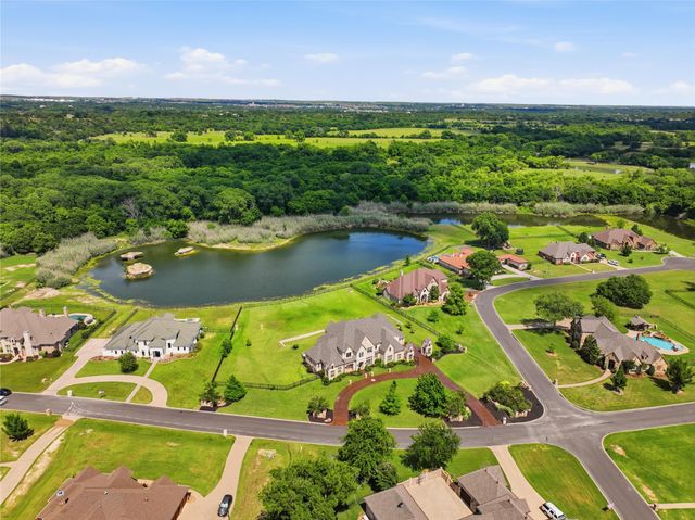 132 The Lakes Drive, Aledo, TX 76008