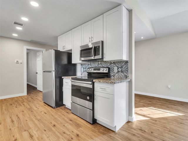 3309 Sumpter Street, Houston, TX 77026