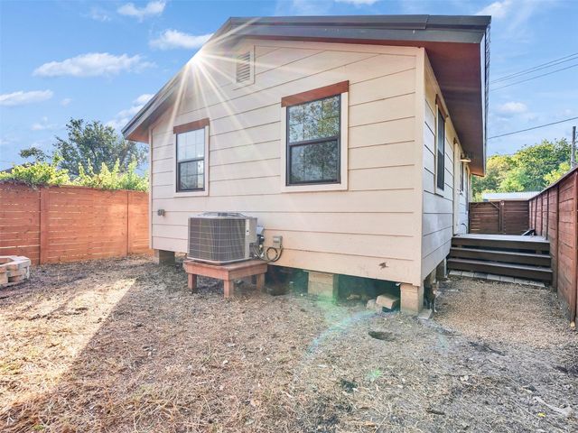 3309 Sumpter Street, Houston, TX 77026