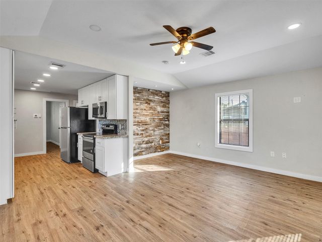 3309 Sumpter Street, Houston, TX 77026