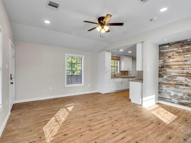 3309 Sumpter Street, Houston, TX 77026