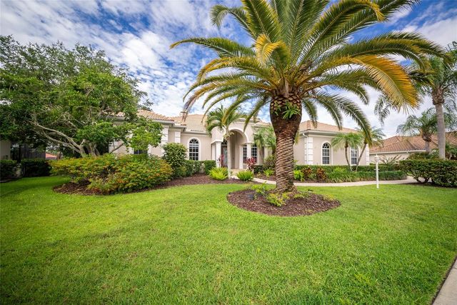 7920 ROYAL QUEENSLAND WAY, Lakewood Ranch, FL 34202