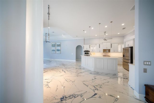 7920 ROYAL QUEENSLAND WAY, Lakewood Ranch, FL 34202
