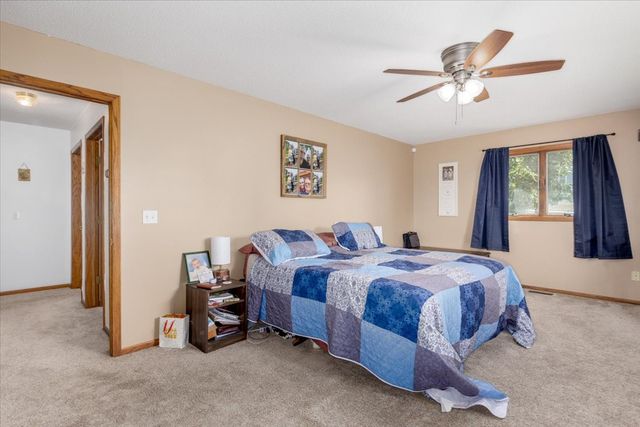 812 Lakeview Drive, Osceola, IA 50213