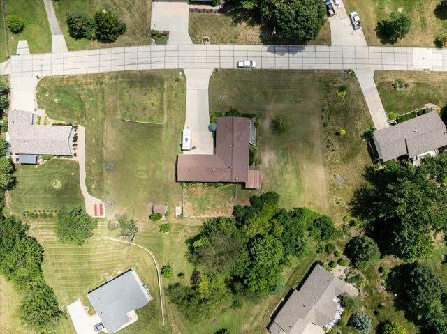 812 Lakeview Drive, Osceola, IA 50213