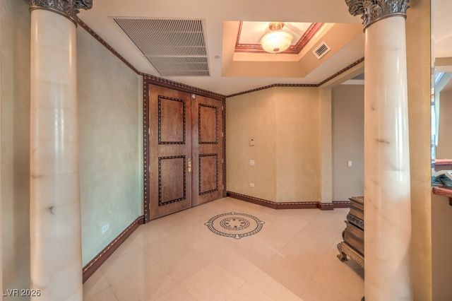 2877 Paradise Road 3302, Las Vegas, NV 89109