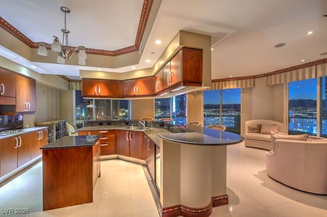 2877 Paradise Road 3302, Las Vegas, NV 89109