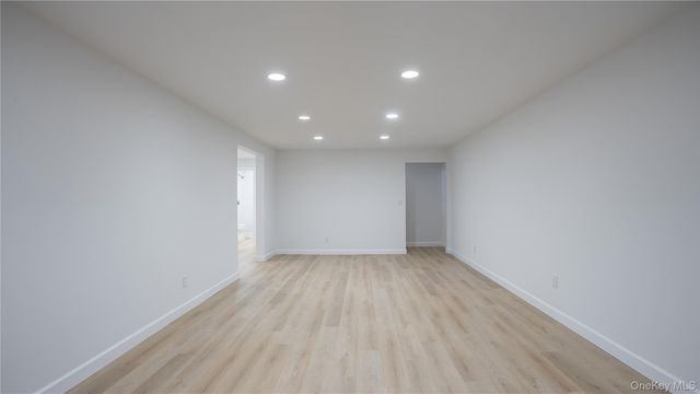 85 Drew Drive, Eastport, NY 11941