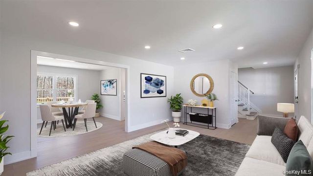 85 Drew Drive, Eastport, NY 11941