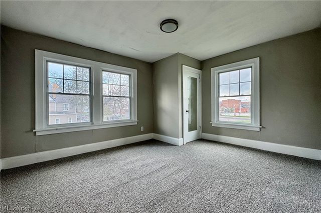 1225 Woodland Avenue NW, Canton, OH 44703