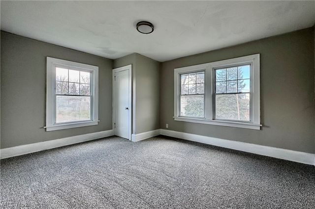 1225 Woodland Avenue NW, Canton, OH 44703