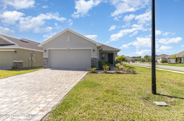 1029 Canfield Circle SE, Palm Bay, FL 32909