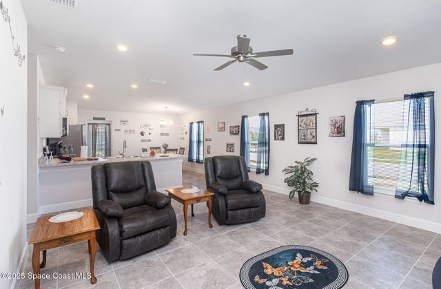 1029 Canfield Circle SE, Palm Bay, FL 32909