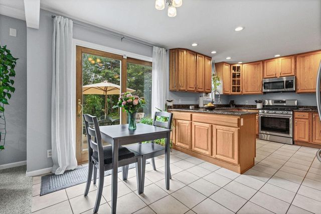 N1510 S Geneva AVENUE, Lake Geneva, WI 53147