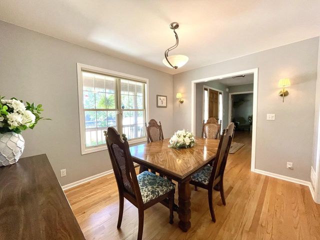 N1510 S Geneva AVENUE, Lake Geneva, WI 53147