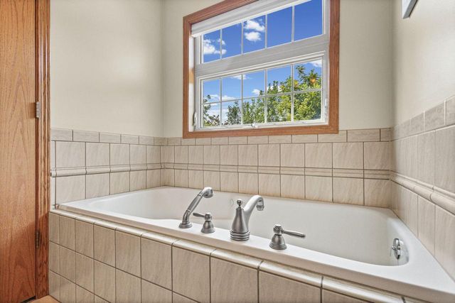 N1510 S Geneva AVENUE, Lake Geneva, WI 53147
