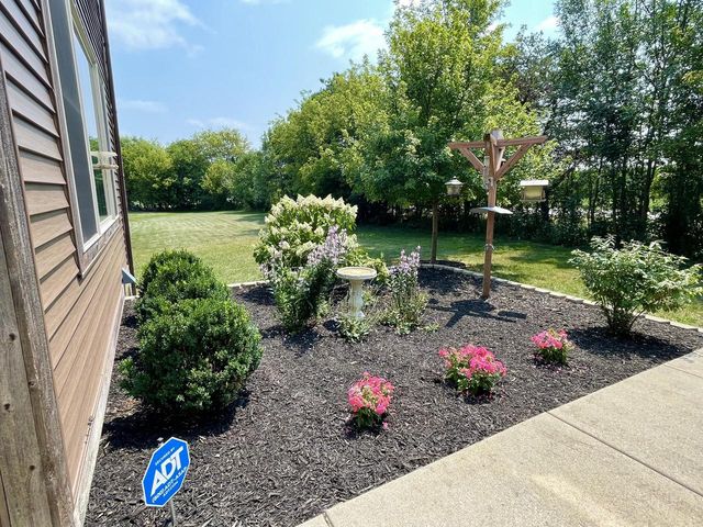 N1510 S Geneva AVENUE, Lake Geneva, WI 53147