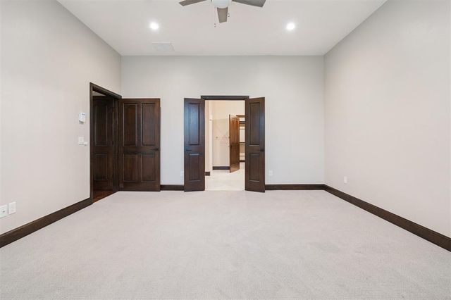 4900 Pont Neuf Road, Edmond, OK 73034