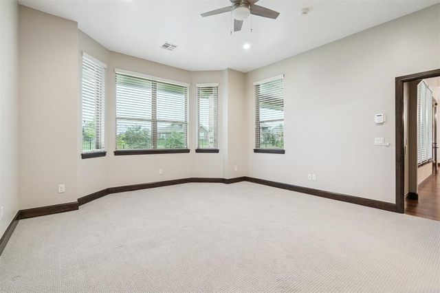 4900 Pont Neuf Road, Edmond, OK 73034