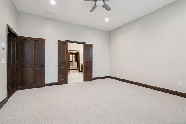 4900 Pont Neuf Road, Edmond, OK 73034