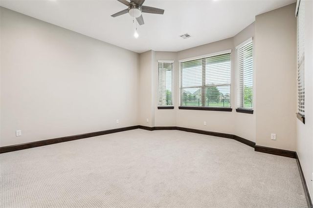 4900 Pont Neuf Road, Edmond, OK 73034