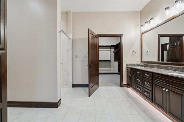 4900 Pont Neuf Road, Edmond, OK 73034