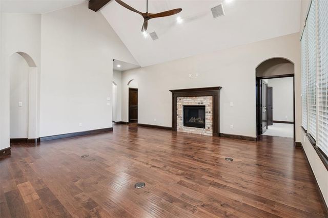 4900 Pont Neuf Road, Edmond, OK 73034