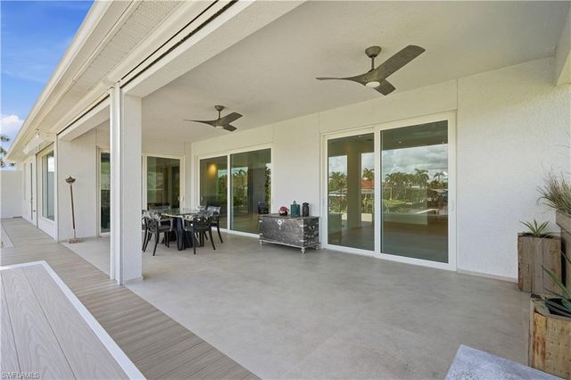 1933 Cornwallis PKWY, Cape Coral, FL 33904